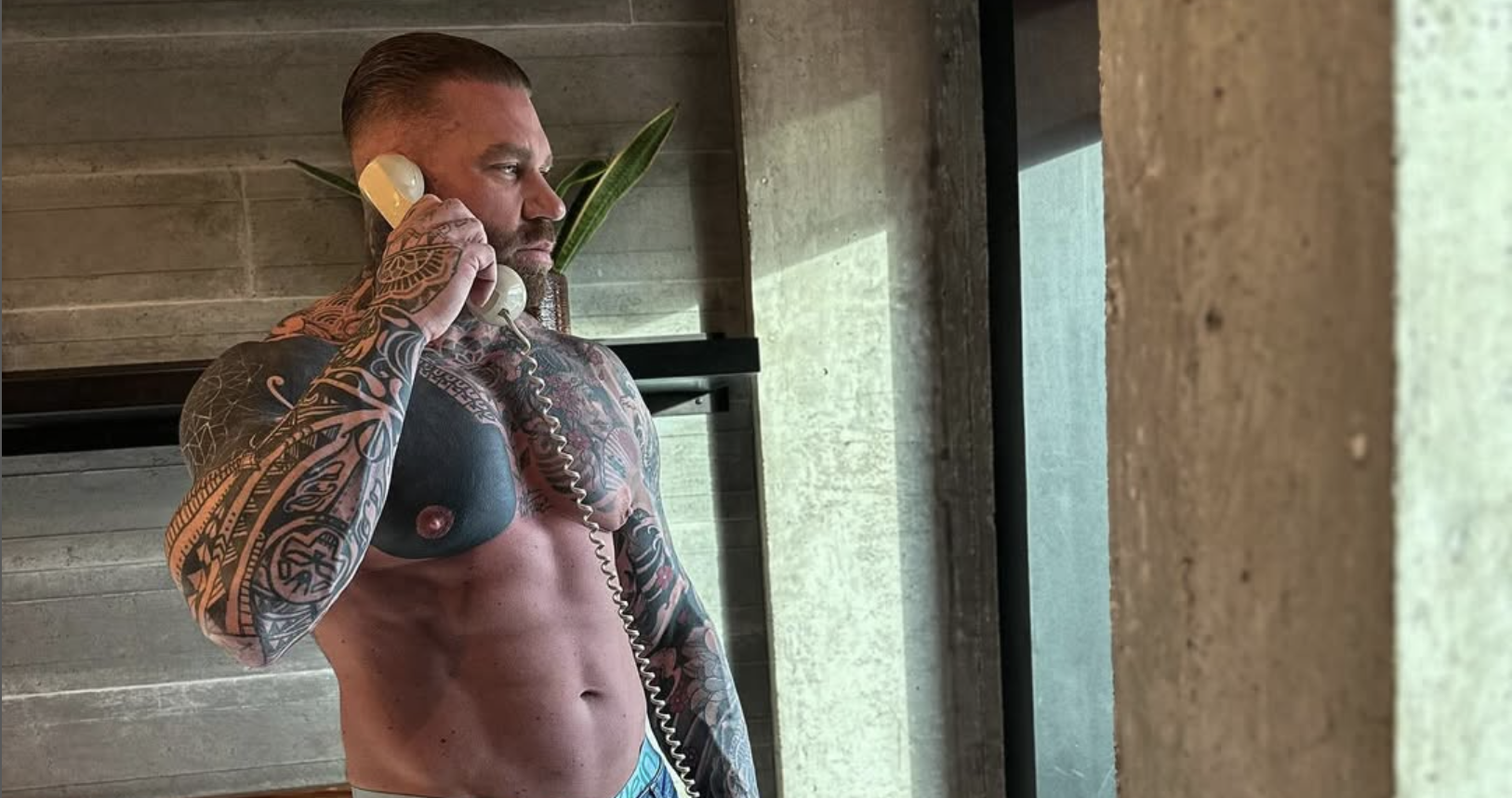 INTERVIEW WITH BIG_WESS – THE KING OF F2F.COM BODYBUILDERS